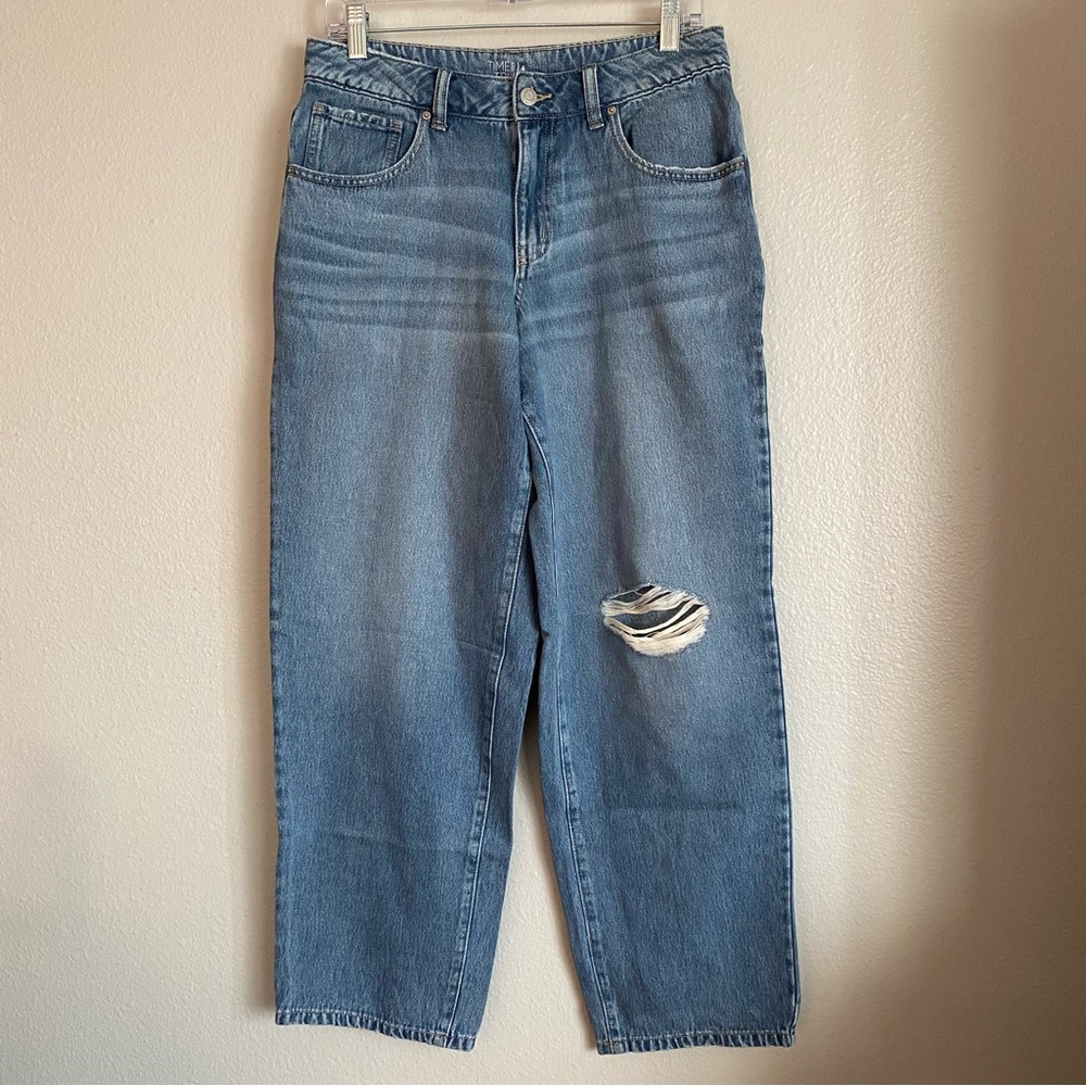 Women’s Time and Tru Low Rise Baggy Straight jeans Size 4